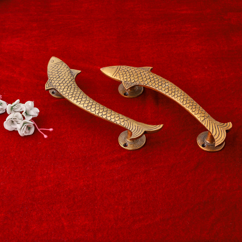 Brass Door Handle - beautifully crafted brass handle for doors, golden finish, adds a touch of elegance and sophistication to any door, durable and long-lasting, enhances the aesthetic appeal of your home or office, ideal for both traditional and modern decor styles, a functional and decorative addition to your door hardware, available in various designs and sizes for versatile installation options.